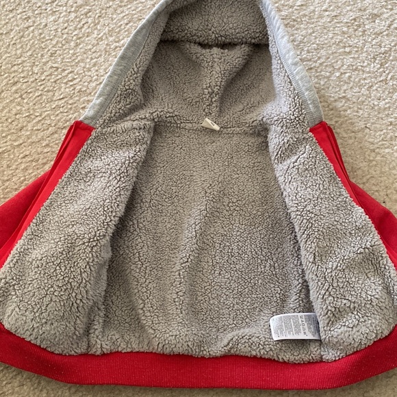 Baby GAP red zip up Sherpa lined hoodie 18-24mo - Picture 4 of 5